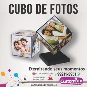 Cubo de fotos Base em plástico preto. Expositor em acrilico cristal 6,5x6,5    